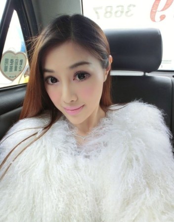 41歲辣媽身材賽少女 與兒子合照似姐弟驚呆網(wǎng)友