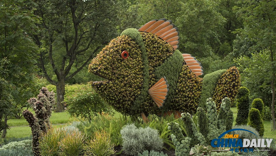 國際立體花壇大賽：和剪刀手愛德華“一決高下”