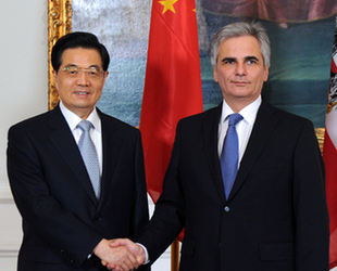 胡錦濤會見奧地利總理法伊曼