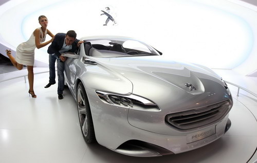 Peugeot sees China driving its brand