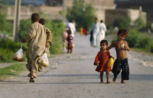 Food shortage threatens life in Pakistan