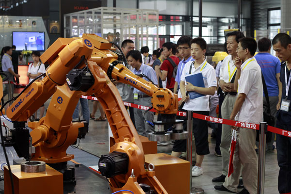 Rising wages should feed robot boom, say experts