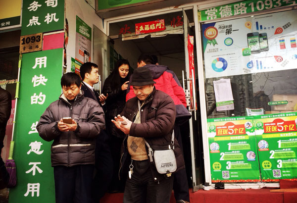 Riders and drivers hail the new era of taxi booking apps