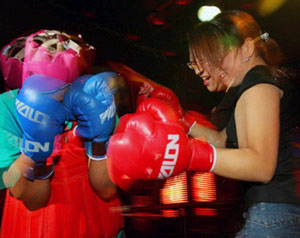 如何表達(dá)“郁積的憤懣”?