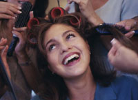 英國女性為“頭發”狂