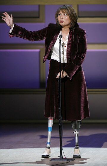 Major Tammy Duckworth talks about being wounded in Iraq after accepting a