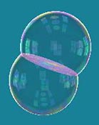 為什么肥皂泡會粘在一起？