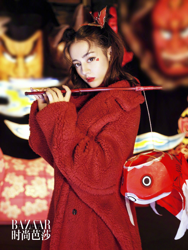 過年啦！來和明星學(xué)學(xué)怎樣穿紅衣最好看（組圖）