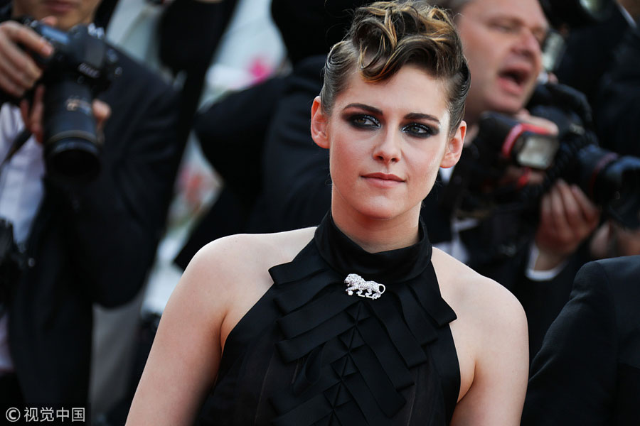 李宇春郭富城領(lǐng)銜中國軍團亮相 戛納紅毯刮起中國風（組圖）