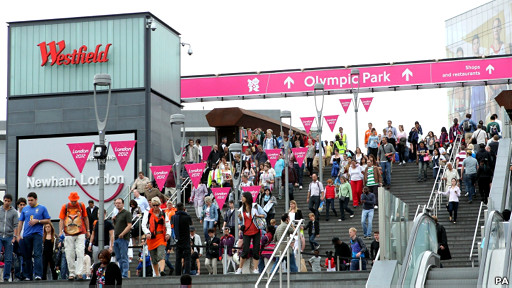 英國華人看奧運:西田百貨看奧運