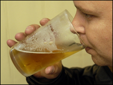 Half Full or Half Empty? 半杯滿還是半杯空?