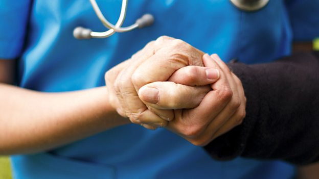 Parkinson's disease 'may start in gut' 帕金森病可能源于腸胃系統