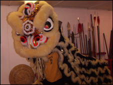 Lion Dancers 英國舞獅少年