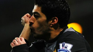 藍軍逆轉神燈立功 紅軍勝雷帥連敗