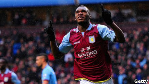 曼聯(lián)十二分領(lǐng)跑 維拉脫離降級區(qū)