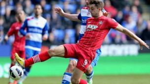 雷丁新帥輸給舊主 槍手十人客場取勝