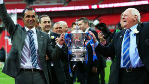 馬丁內斯：去留只在一線之間