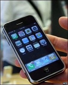 中學生用iPhone“監視”老師