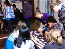 暑期班“有助貧困生上大學”