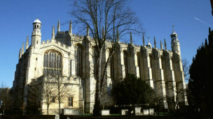 私校出身者主導英國社會