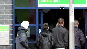 英國專科學(xué)院排名要看學(xué)生就業(yè)率