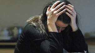 全英學聯：英國大學生“自殺情結”值得警惕