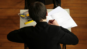 “中學會考好壞取決基因而非教學水平”