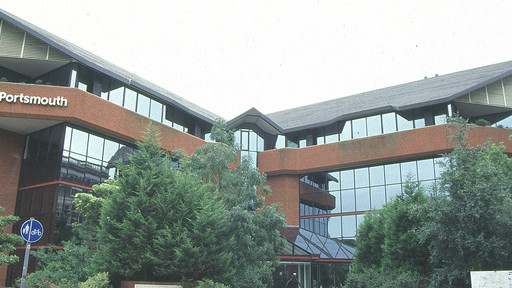 樸茨茅斯大學圖書館設專線電話對付噪音