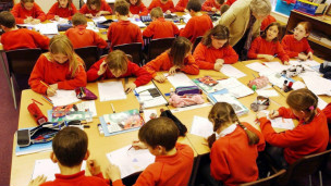 為孩子上名校 英國家長爭搶學區房