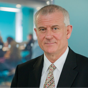 留英訪談:倫敦都會大學(xué)校長