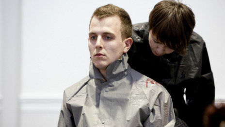 留英訪談:新戲營造愛與虛無的空間