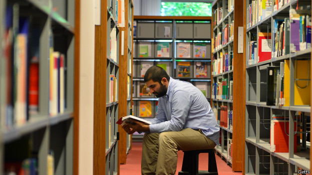 英國校長新提議:學業不成學生學費退還