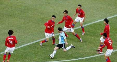 Messi VS Maradona 梅西能否成為馬拉多納第二？