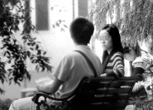 女大學生貼廣告 幫律師男友尋槍手