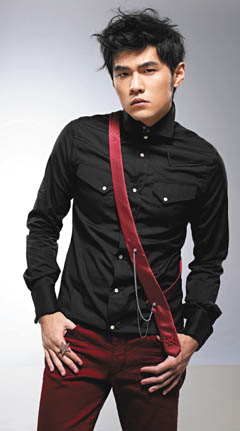 周杰倫《青花瓷》3入考題 多首歌被納入學(xué)校教材