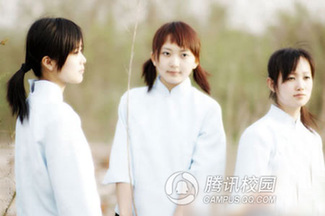 懷念五四時代的女生校服