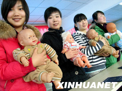 濟南首批大學生育嬰師、保教師亮相