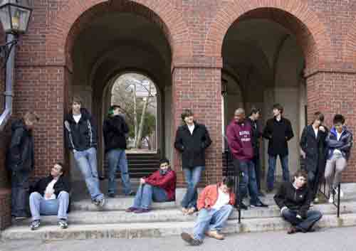 美貌智慧并重 哈佛美男評選