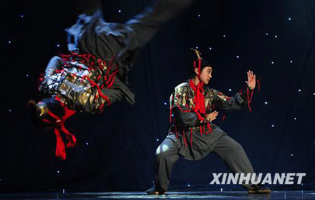 中國人大附中藝術團在英國巡演