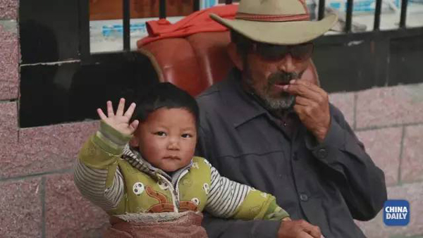 小康之路：他們曾經是伐木人，如今卻成了護林員和藏香廠老板丨解碼中國