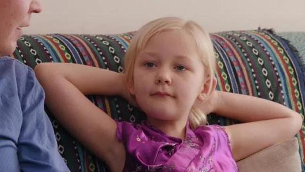 吃著一盤“飛”來的餃子，美國萌娃體驗中國經濟的快速發展丨艾瑞克的小課堂