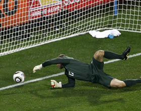 Well saved! 撲得漂亮!