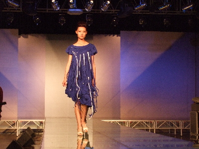 浙江理工大學(xué)上演“時裝秀”