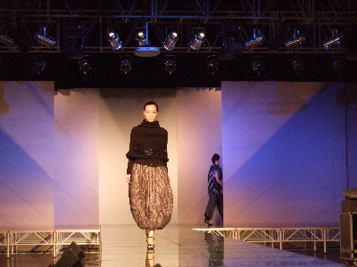 浙江理工大學上演“時裝秀”