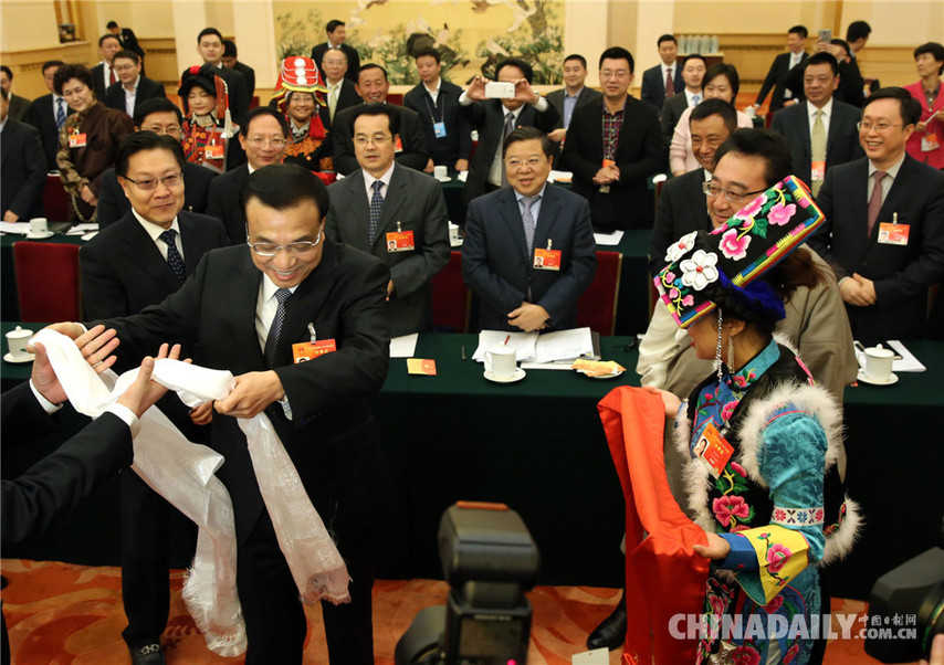 2015兩會總結：總理的“表情包”