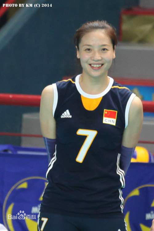 化了妝的女排妹子長(zhǎng)這樣 美得不敢認(rèn)（組圖）