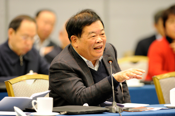 曹德旺：要重視制造業的存量