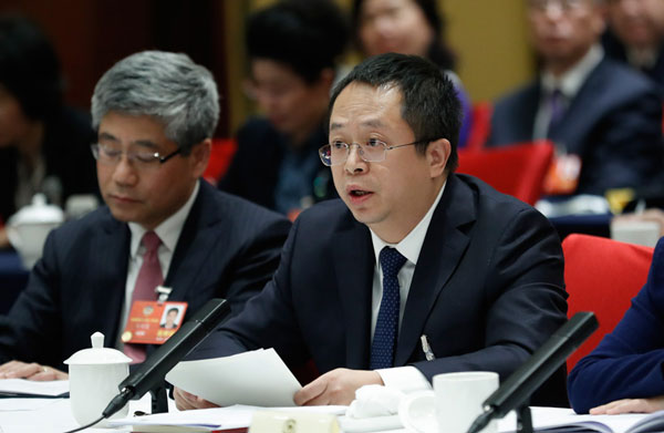 聚焦兩會(huì):馬化騰、雷軍等企業(yè)大佬都說(shuō)了啥?