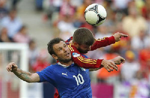 比賽中的“平局”英文怎么說？