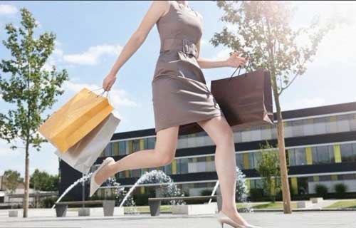 購物可應(yīng)對壓力 緩解死亡恐懼